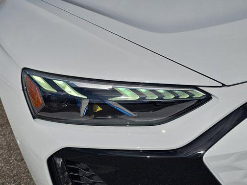 2026 Audi RS e-tron GT quattro