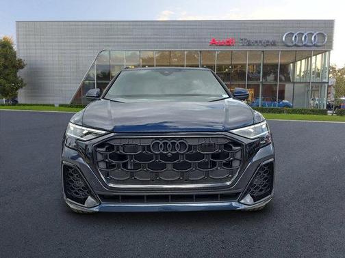 2025 Audi Q8 55 Premium Plus