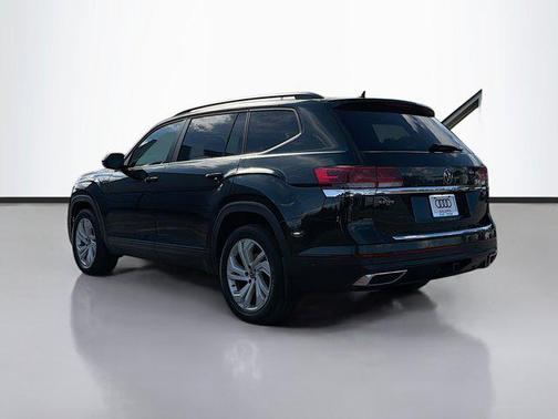2022 Volkswagen Atlas 3.6L SE w/Technology
