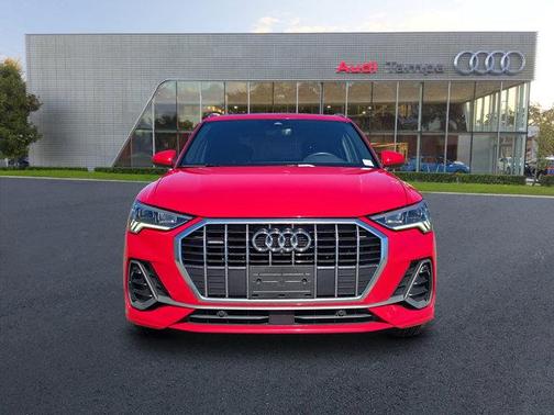 2022 Audi Q3 45 S line Premium Plus