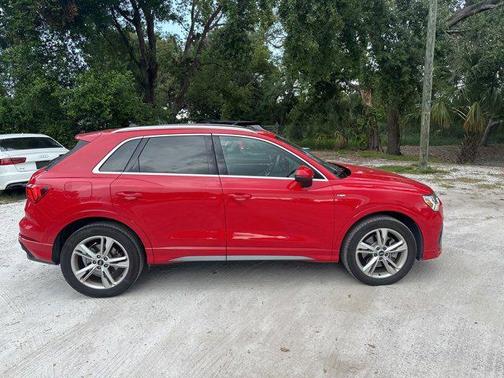 2022 Audi Q3 45 S line Premium Plus