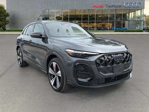 Tambora Gray Metallic 2026 Audi SQ5 3.0T Premium Plus