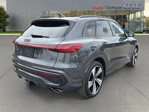 Tambora Gray Metallic 2026 Audi SQ5 3.0T Premium Plus