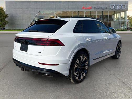 2026 Audi Q8 55 Premium Plus