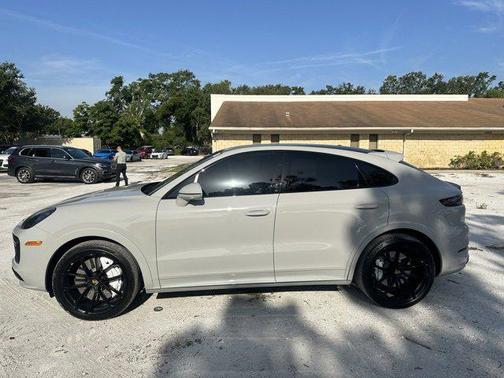 2020 Porsche Cayenne Turbo