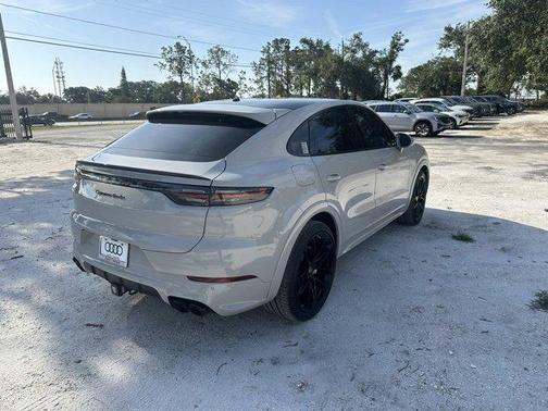 2020 Porsche Cayenne Turbo