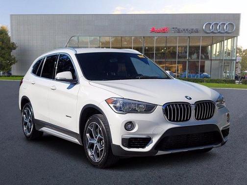 Photo 1 of 30 of 2018 BMW X1 sDrive28i