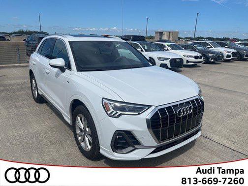2024 Audi Q3 45 S line Premium Plus