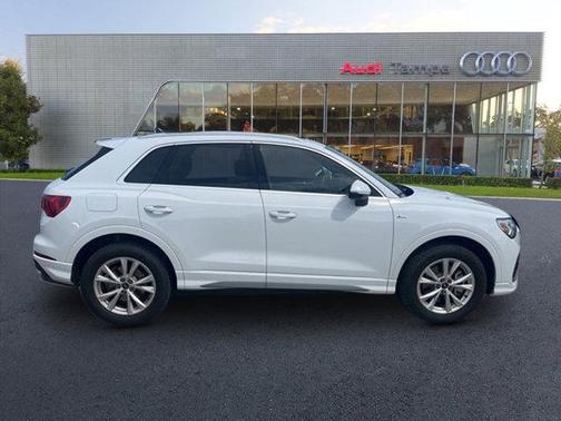 2024 Audi Q3 45 S line Premium Plus