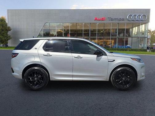 2025 Land Rover Discovery Sport S