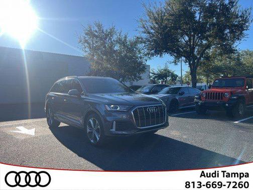 2021 Audi Q7 55 Premium Plus