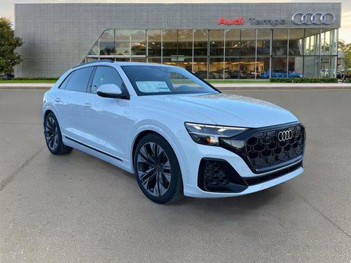 2026 Audi Q8 55 Premium Plus
