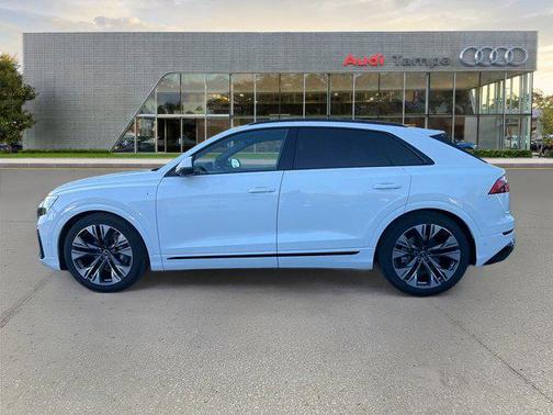 2026 Audi Q8 55 Premium Plus