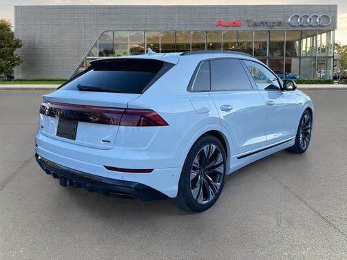 2026 Audi Q8 55 Premium Plus