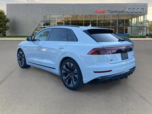 2026 Audi Q8 55 Premium Plus