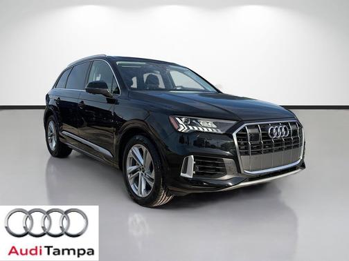 Mythos Black Metallic 2023 Audi Q7 55 Prestige