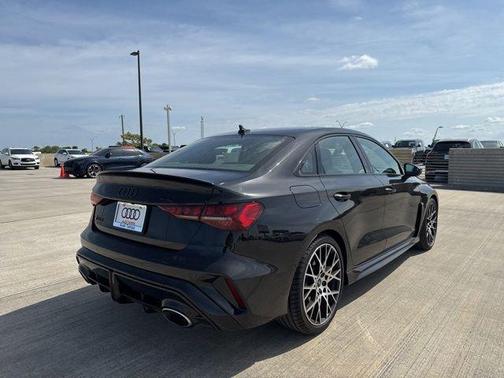 Mythos Black Metallic 2025 Audi RS 3 TFSI quattro S tronic