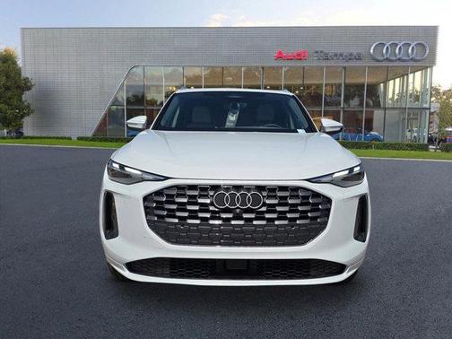 2025 Audi Q5 Premium
