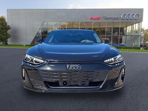 2026 Audi S e-tron GT Prestige quattro