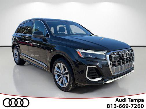 2025 Audi Q7 55 Premium Plus