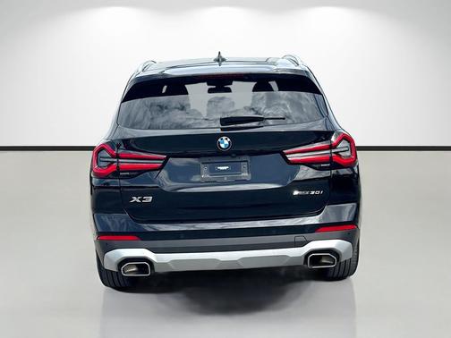 Jet Black 2023 BMW X3 sDrive30i