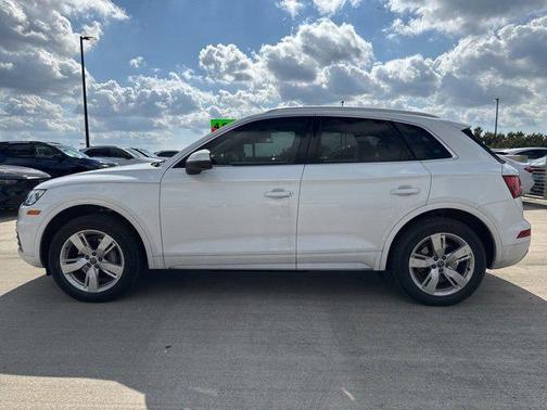 2018 Audi Q5 2.0T Premium Plus