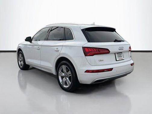 2018 Audi Q5 2.0T Premium Plus