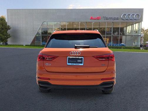 2023 Audi Q3 Premium 45 TFSI S line quattro Tiptronic