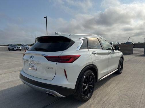 Majestic White 2019 INFINITI QX50 ESSENTIAL