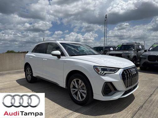 Glacier White Metallic 2025 Audi Q3 Premium 45 TFSI S line quattro Tiptronic