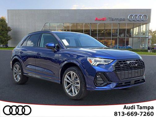 2025 Audi Q3 Premium 45 TFSI S line quattro Tiptronic