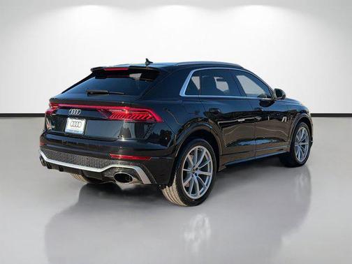 2022 Audi RS Q8 4.0T