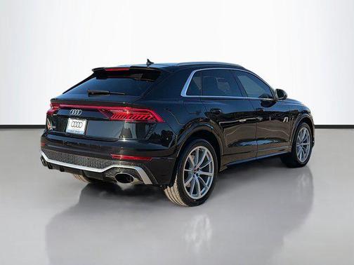 2022 Audi RS Q8 4.0T