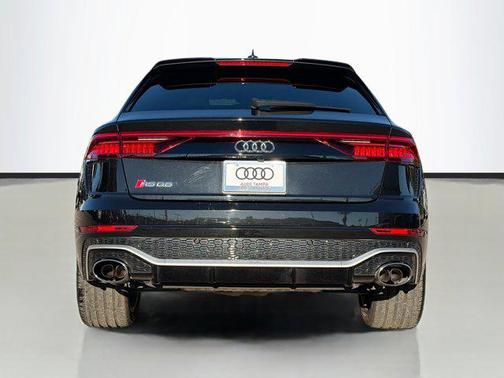 2022 Audi RS Q8 4.0T