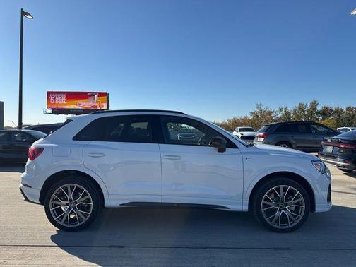 2025 Audi Q3 45 S line Premium Plus