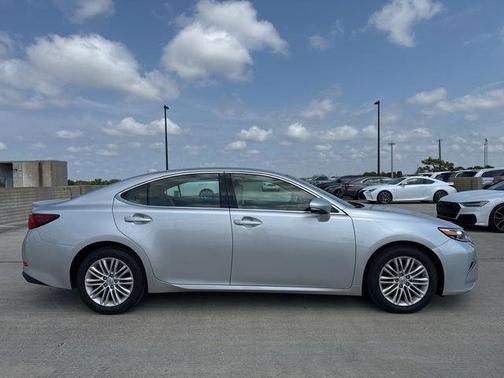 Silver 2016 Lexus ES 350 Base