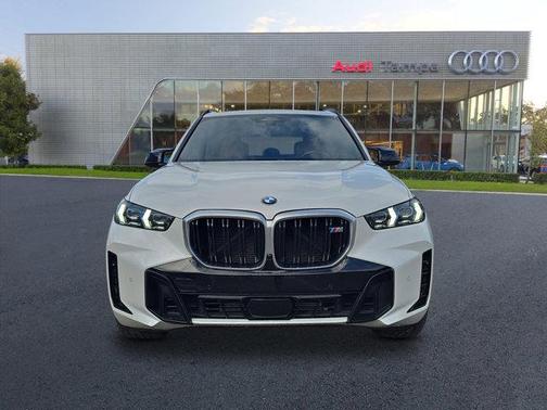 2025 BMW X5 M60i