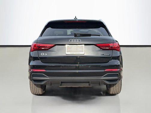 2024 Audi Q3 45 S line Premium Plus