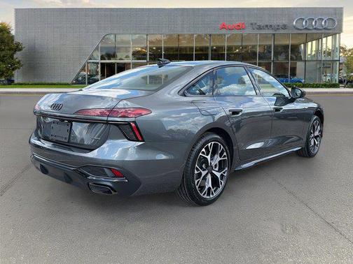 2026 Audi A6 Premium Plus quattro S tronic