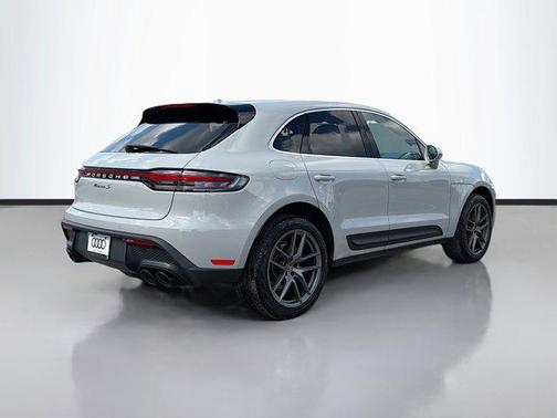2023 Porsche Macan S