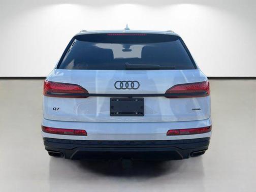 2026 Audi Q7 55 Premium Plus