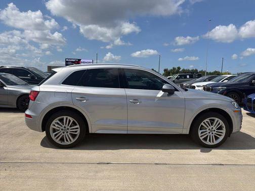 Silver Metallic 2019 Audi Q5 2.0T Premium Plus