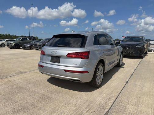Silver Metallic 2019 Audi Q5 2.0T Premium Plus