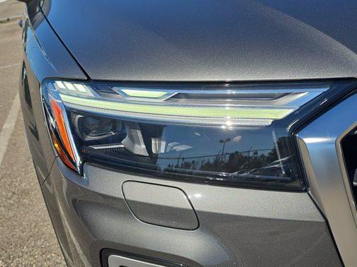 2026 Audi Q7 55 Premium Plus