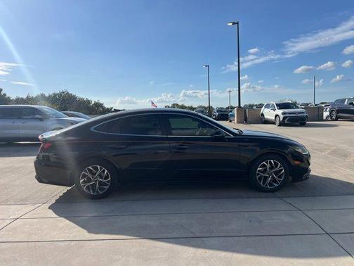 2020 Hyundai SONATA SEL