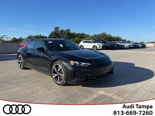2023 Audi e-tron GT Prestige quattro