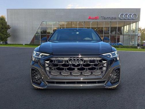 2025 Audi Q8 55 Prestige