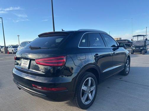 2015 Audi Q3 2.0T Premium Plus