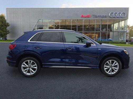 2024 Audi Q3 Premium 45 TFSI S line quattro Tiptronic