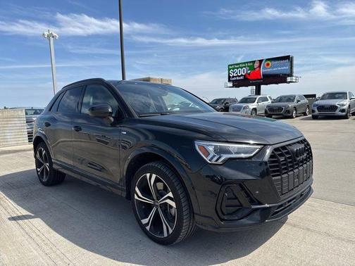 2024 Audi Q3 45 S line Premium Plus